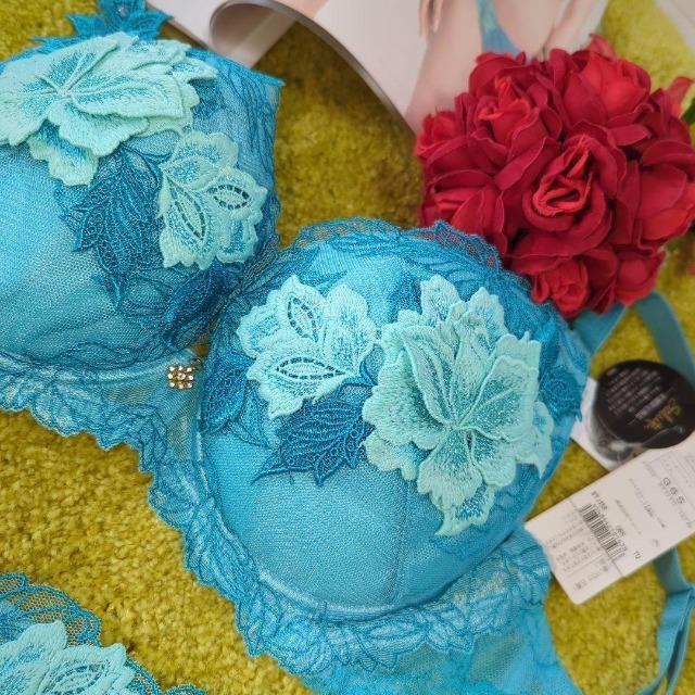 salute/サルート/店舗限定/58G/人肌のエロス/G65&ソングTバックショーツ/M/BS/ターコイズ/ルノアールルノワール < 女性ファッション  salute/サルート/店舗限定/58G/人肌のエロス/G65&ソングTバックショーツ/M/BS/ターコイズ/ルノアールルノワール < 女性ファッションの