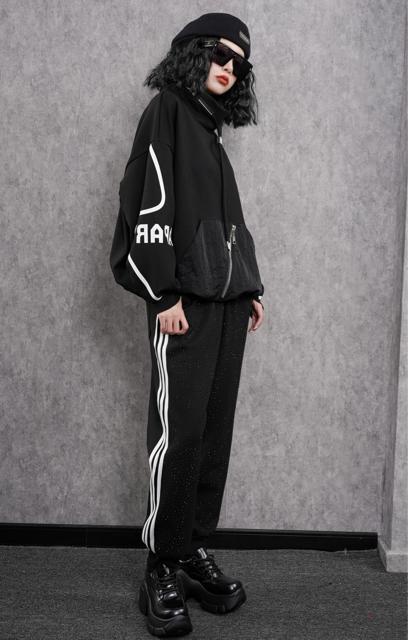 Nс@g[i[@XEFbg@yCgS  Wbv|Pbg@c݁@傫TCY