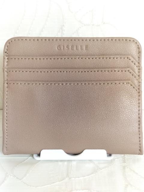 u^z {vvO[W{bNX^RC Vigp GISELLE  t@bV 