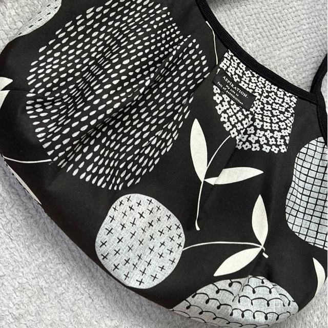 iVijIVEobOinhChj  t@bV 