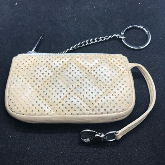 レア 正規品 シャネル マトラッセ キーケース コイン カード ベージュ系 < ブランド レア 正規品 シャネル マトラッセ キーケース コイン カード ベージュ系 < ブランドの