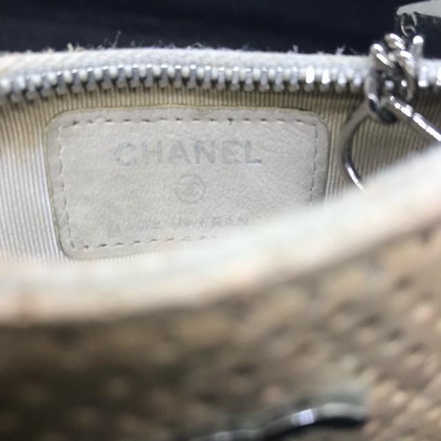 レア 正規品 シャネル マトラッセ キーケース コイン カード ベージュ系 < ブランド レア 正規品 シャネル マトラッセ キーケース コイン カード ベージュ系 < ブランドの