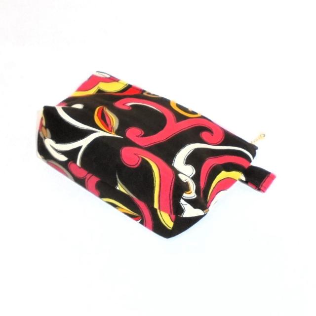 yPXpzFubh[Vera BradleyyPuccinizt@Xi[|[`  t@bV 