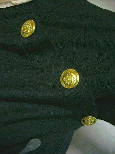 セクシー♪パクプリ袖 ゴールド釦 唇.リップ ロンT < 女性ファッション セクシー♪パクプリ袖 ゴールド釦 唇.リップ ロンT < 女性ファッションの