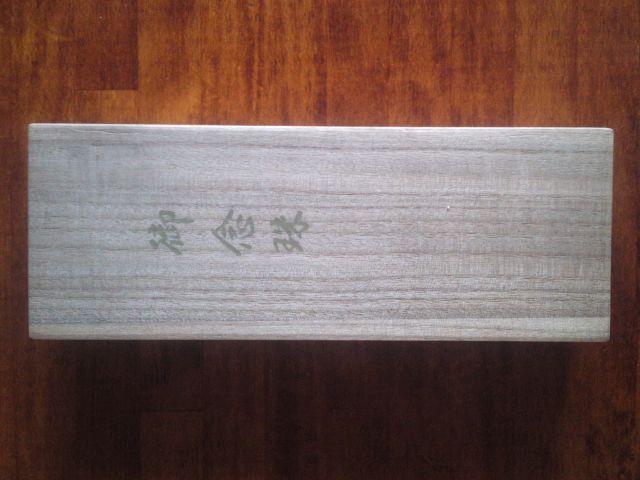 ★カルセドニに正絹房付き桐箱入の念珠で新品で送料込み☆ < 男性アクセサリー/時計  ★カルセドニに正絹房付き桐箱入の念珠で新品で送料込み☆ < 男性アクセサリー/時計の