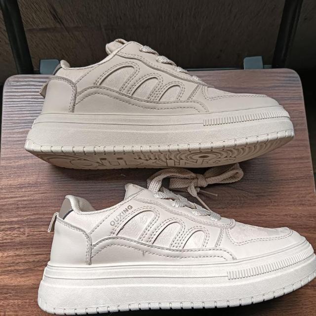 新品 23cm レディース スニーカー ブラウン シューズ 靴 厚底 < 女性ファッション  新品 23cm レディース スニーカー ブラウン シューズ 靴 厚底 < 女性ファッションの