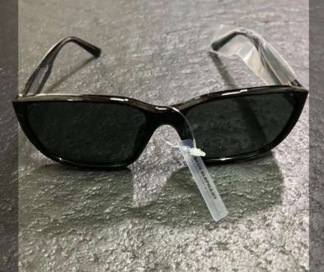 【新品】【韓国現地購入】BLUE ELEPHANT ブルーエレファント サングラス ※03854 DAZE black < 女性ファッション 【新品】【韓国現地購入】BLUE ELEPHANT ブルーエレファント サングラス ※03854 DAZE black < 女性ファッションの