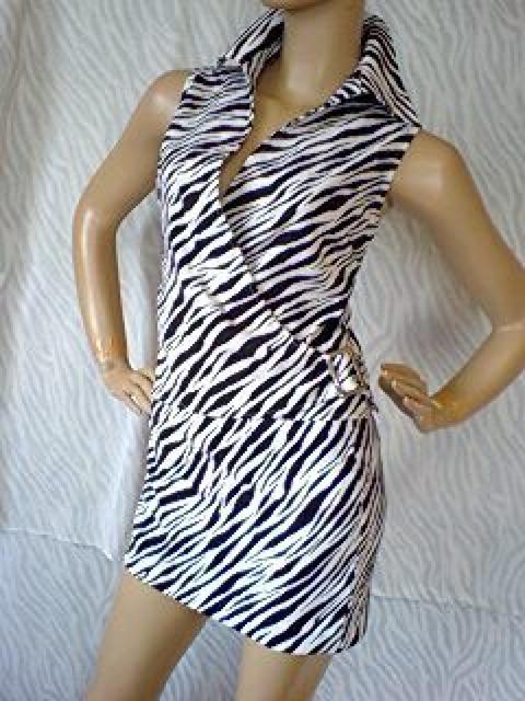 エロ℃-ute(*/∀\*)バックル付ゼブラ柄トップス&ミニスカスーツ < 女性ファッション  エロ℃-ute(*/∀\*)バックル付ゼブラ柄トップス&ミニスカスーツ  < 女性ファッションの