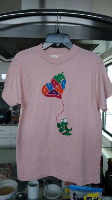 ピンクTシャツ 亀柄 Guamロゴいり Lサイズ < 女性ファッション  ピンクTシャツ 亀柄 Guamロゴいり Lサイズ  < 女性ファッションの