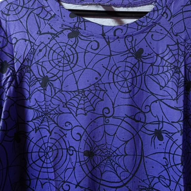 EMERY ROSE★新品★蜘蛛の巣とスパイダープリントカットソー < 女性ファッション  EMERY ROSE★新品★蜘蛛の巣とスパイダープリントカットソー < 女性ファッションの