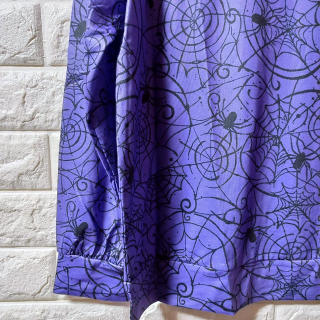 EMERY ROSE★新品★蜘蛛の巣とスパイダープリントカットソー < 女性ファッション  EMERY ROSE★新品★蜘蛛の巣とスパイダープリントカットソー < 女性ファッションの