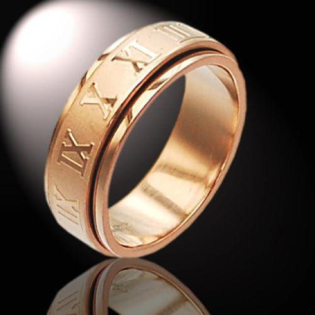 残1個★超人気ローマ数字ステンレスリング ゴールド11号 < 女性アクセサリー/時計 残1個★超人気ローマ数字ステンレスリング ゴールド11号 < 女性アクセサリー/時計の