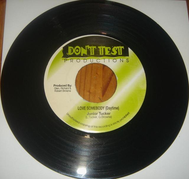Junior Tucker�@-�@Love Somebody�@7�C���`�@Don't Test ���Q�G�@�W���}�C�J �� CD/DVD/�r�f�I�� 
