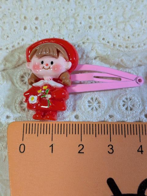 *HM*『赤い服の女の子B』☆ヘアピン☆幼児 < キッズ/ベビー *HM*『赤い服の女の子B』☆ヘアピン☆幼児 < キッズ/ベビーの