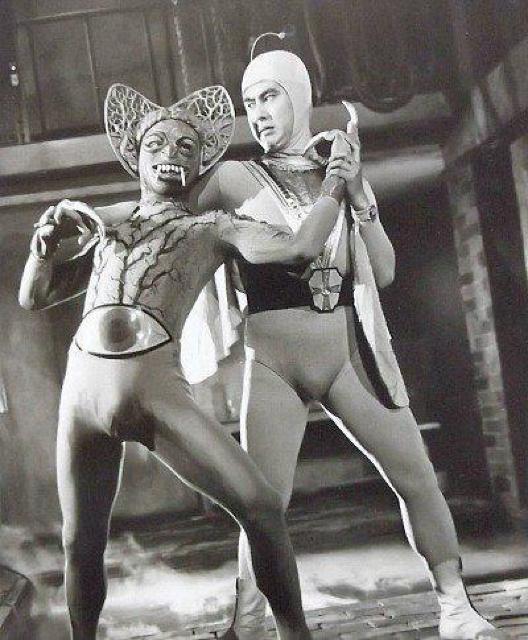 VHS☆B大空を飛ぶ無敵の超人『スーパージャイアンツ』第3部 宇津井建 < CD/DVD/ビデオ VHS☆B大空を飛ぶ無敵の超人『スーパージャイアンツ』第3部 宇津井建 < CD/DVD/ビデオの