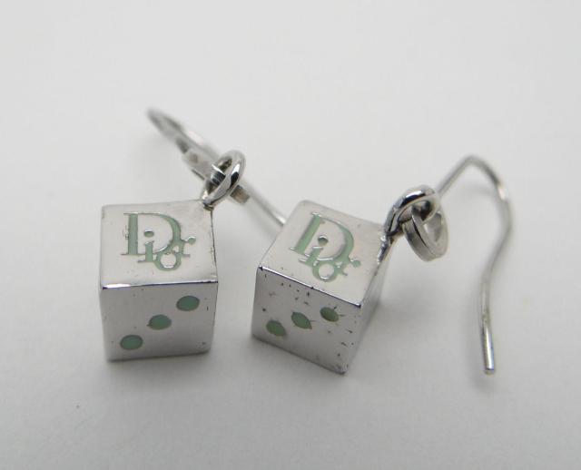 Christian Dior ディオール ダイス サイコロ キューブ ピアス<USED>【送料無料】 < ブランド Christian Dior ディオール ダイス サイコロ キューブ ピアス<USED>【送料無料】 < ブランドの