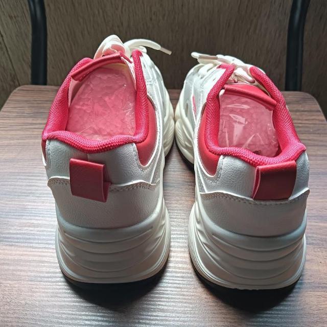 新品 22cm レディース スニーカー ベージュ シューズ 靴 厚底 かわいい < 女性ファッション  新品 22cm レディース スニーカー ベージュ シューズ 靴 厚底 かわいい < 女性ファッションの