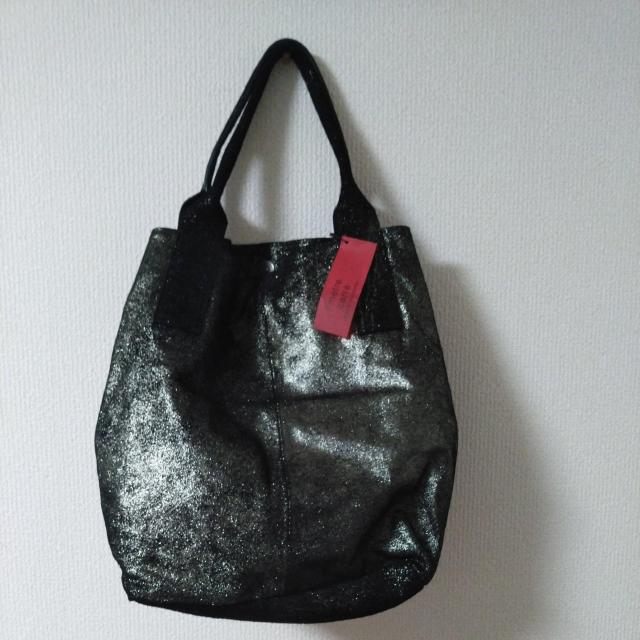 3万円相当新品未使用革製フランス製バッグ < 女性ファッション  3万円相当新品未使用革製フランス製バッグ < 女性ファッションの