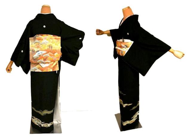黒留袖 最高峰 新品同様 染繍美術 大彦 金彩 シシュウ 比翼付 身丈157.5cm 裄61.5cm クリーニング済 T3644 < 女性ファッション  黒留袖 最高峰 新品同様 染繍美術 大彦 金彩 シシュウ 比翼付 身丈157.5cm 裄61.5cm クリーニング済 T3644 < 女性ファッションの