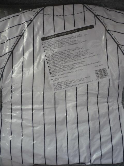 ジョーシンオリジナル「阪神タイガースユニフォームクッション」T32 < インテリア/ライフ ジョーシンオリジナル「阪神タイガースユニフォームクッション」T32 < インテリア/ライフの