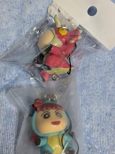 クレヨンしんちゃん恐竜日記ストラップ < アニメ/コミック/キャラクター クレヨンしんちゃん恐竜日記ストラップ < アニメ/コミック/キャラクターの