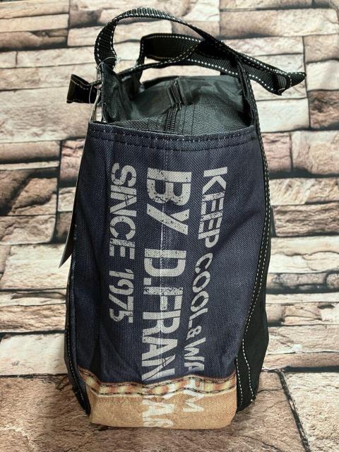 お買い物やレジャー、色んなシーンで大活躍!今季新柄 人気のデニム転写柄 保冷&保温 バルーントートバッグ(画像から)1個 < インテリア/ライフ お買い物やレジャー、色んなシーンで大活躍!今季新柄 人気のデニム転写柄 保冷&保温 バルーントートバッグ(画像から)1個 < インテリア/ライフの