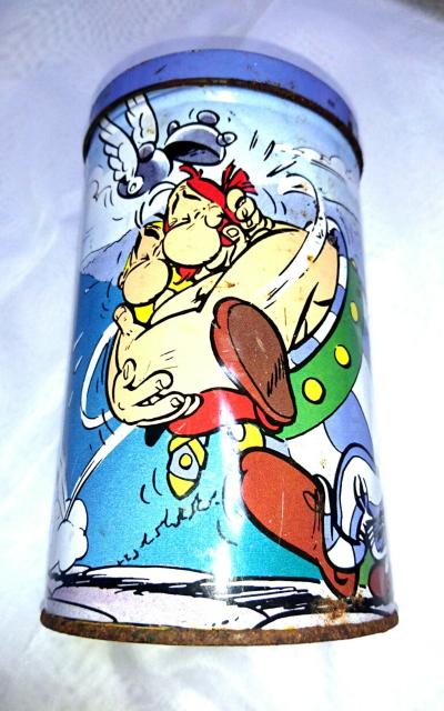 アステリックス 缶 菓子 ビンテージ フランス コミック アニメ < グルメ/ドリンク アステリックス 缶 菓子 ビンテージ フランス コミック アニメ < グルメ/ドリンクの