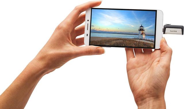 SanDisk TfBXN USB[ USB3.1Ή Type-C  Type-A  PC{/Ӌ@ 