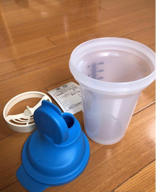 【新品・未使用】たまご シェカー タッパーウェア < インテリア/ライフ  【新品・未使用】たまご シェカー タッパーウェア < インテリア/ライフの