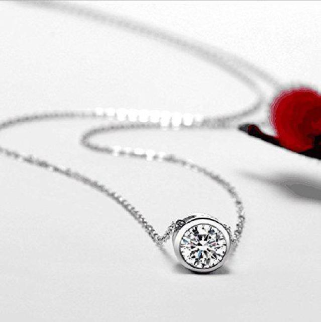 送料無料※高級感 ジルコニア 可愛い ネックレス 贈り物 レディース ホワイトゴールド プレゼント 新品 < 女性アクセサリー/時計 送料無料※高級感 ジルコニア 可愛い ネックレス 贈り物 レディース ホワイトゴールド プレゼント 新品 < 女性アクセサリー/時計の