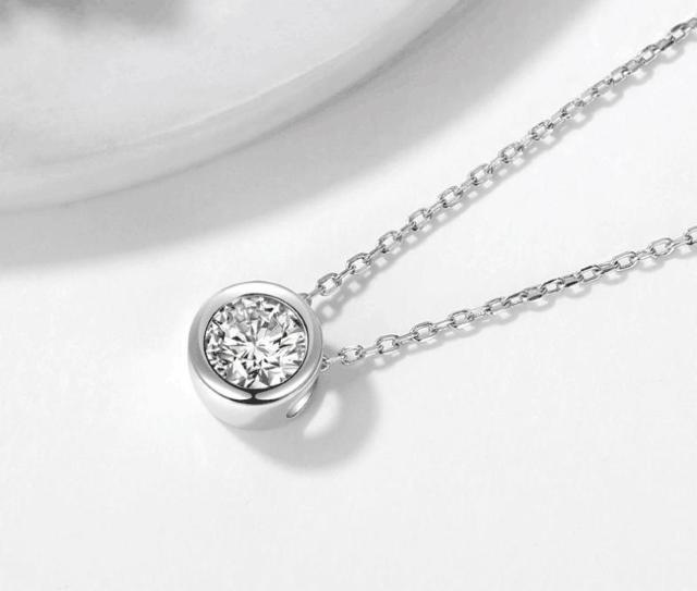 送料無料※高級感 ジルコニア 可愛い ネックレス 贈り物 レディース ホワイトゴールド プレゼント 新品 < 女性アクセサリー/時計 送料無料※高級感 ジルコニア 可愛い ネックレス 贈り物 レディース ホワイトゴールド プレゼント 新品 < 女性アクセサリー/時計の