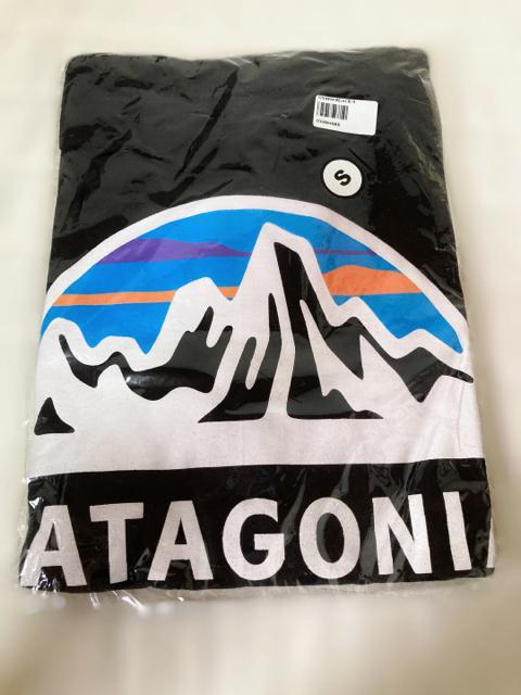 ロゴ入り【新品】Patagoniaパタゴニア●ロゴ入りTシャツ●黒ブラック●男女兼用 S < ブランド  ロゴ入り【新品】Patagoniaパタゴニア●ロゴ入りTシャツ●黒ブラック●男女兼用 S < ブランドの
