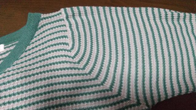 グリーン系のカーディガン★フリーsize★美品です! < 女性ファッション  グリーン系のカーディガン★フリーsize★美品です! < 女性ファッションの