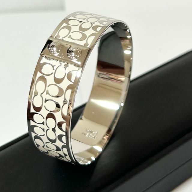 極美品 COACH コーチ ミニシグネチャー バングル ブレスレット < ブランド 極美品 COACH コーチ ミニシグネチャー バングル ブレスレット < ブランドの