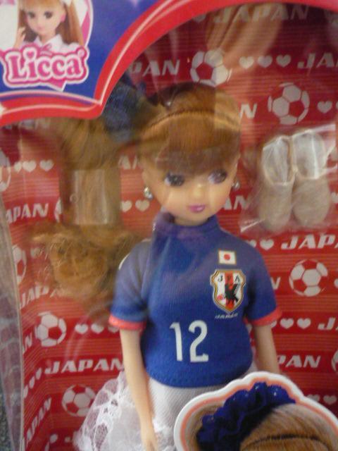 リカちゃん「サッカー日本代表チームモデル2014&くまモンXリカちゃんセット」LI36 < おもちゃ リカちゃん「サッカー日本代表チームモデル2014&くまモンXリカちゃんセット」LI36 < おもちゃの