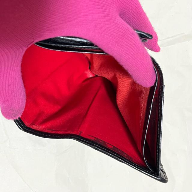 【訳あり】【KENZO / ケンゾー】 レザー / 二つ折り財布 花柄 ブラック < ブランド 【訳あり】【KENZO / ケンゾー】 レザー / 二つ折り財布 花柄 ブラック < ブランドの