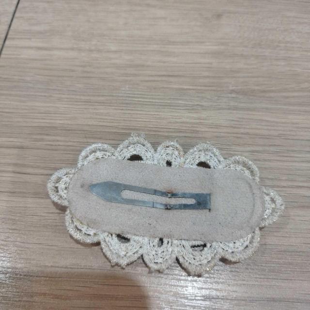 ��i���[�X���`�[�t �w�A�N���b�v �V���o�[ ������ ��8cm �؂₩ �J�W���A�� �t�H�[�}���ɂ� �� �����A�N�Z�T���[/���v�� 