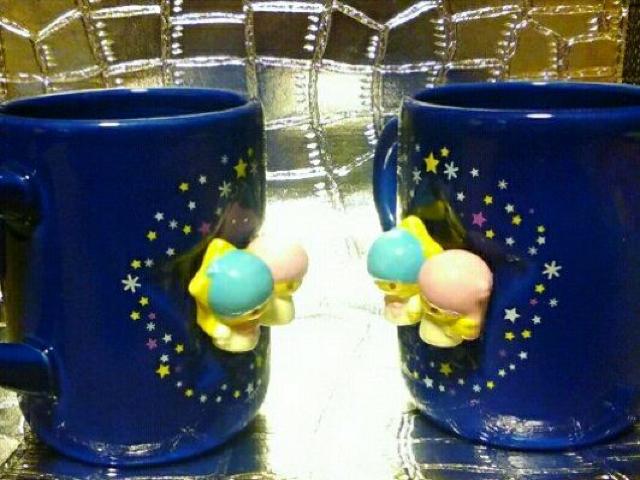 レア 新品 1976 2003 立体 キキララ マグカップ 陶器製 レトロ < おもちゃ  レア 新品 1976 2003 立体 キキララ マグカップ 陶器製 レトロ < おもちゃの