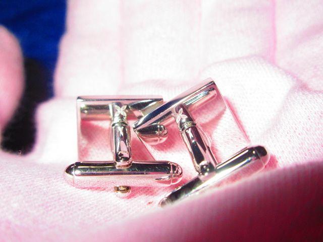 VR΃}U[Iup[JtX{^amYThompson  jt@bV 
