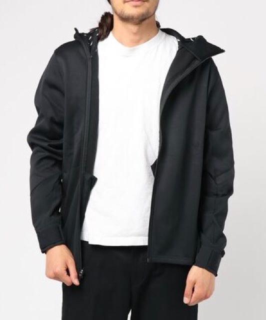 NIKEナイキ☆黒ジップアップパーカー < ブランド  NIKEナイキ☆黒ジップアップパーカー  < ブランドの