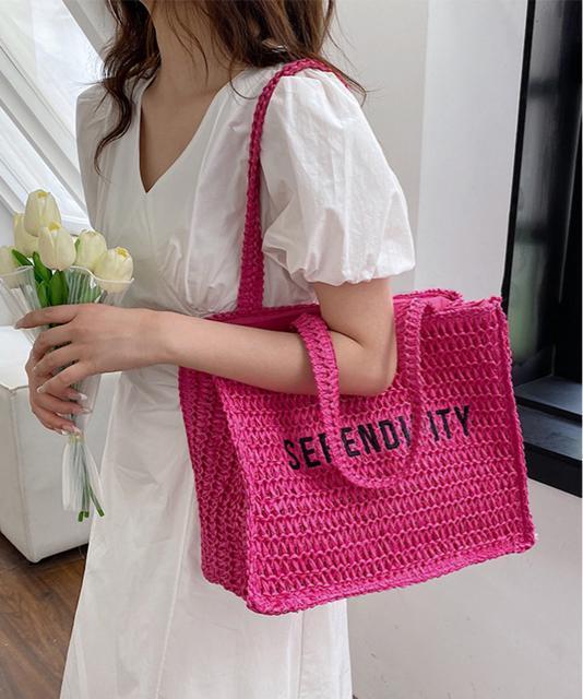 送料無料 新品 ストローバッグ トート かごバッグ韓国風 < 女性ファッション  送料無料 新品 ストローバッグ トート かごバッグ韓国風 < 女性ファッションの