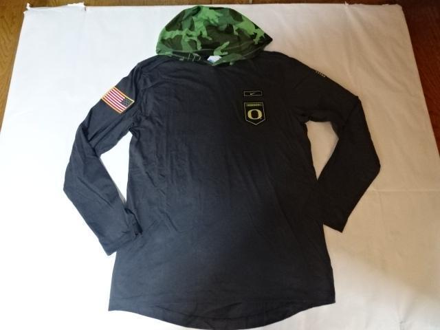 USカレッジ ナイキ オレゴン大学ダックス 国旗ワッペン フード付 ロンT US L < ブランド  USカレッジ ナイキ オレゴン大学ダックス 国旗ワッペン フード付 ロンT US L  < ブランドの