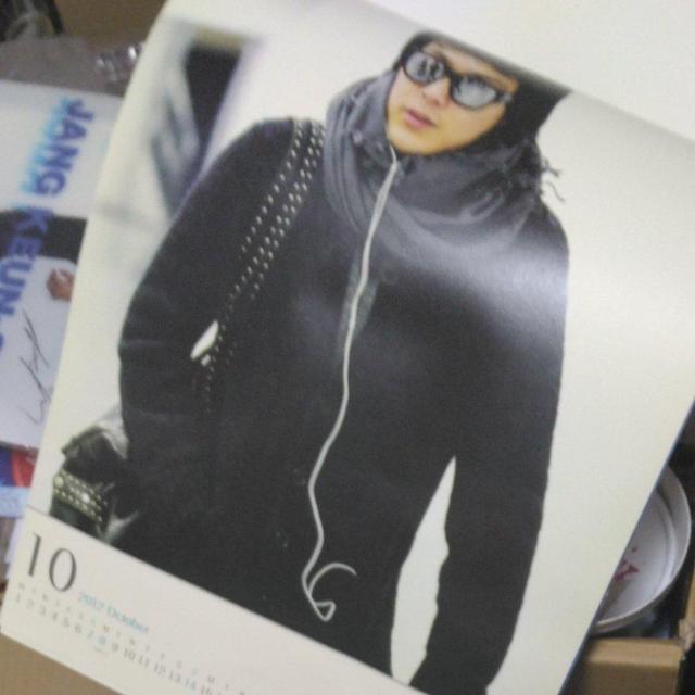 送料無料☆パク・ヨンハ☆写真入り2012カレンダー < タレントグッズ  送料無料☆パク・ヨンハ☆写真入り2012カレンダー < タレントグッズの