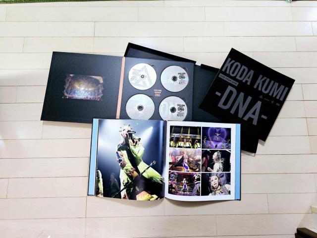 (134) 倖田來未 DNA 2018 ファンクラブ限定 DVD 4枚+写真集 < タレントグッズ  (134) 倖田來未 DNA 2018 ファンクラブ限定 DVD 4枚+写真集 < タレントグッズの