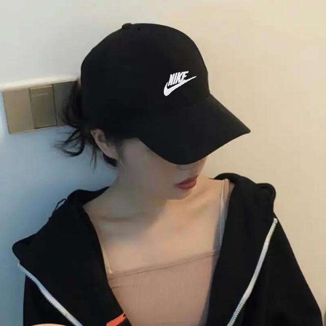 即完売注意★2690円★【正規品・新品】NIKE Heritage 86 FUTURA キャップ 913011 男女兼用 黒 < 男性ファッション 即完売注意★2690円★【正規品・新品】NIKE Heritage 86 FUTURA キャップ 913011 男女兼用 黒 < 男性ファッションの