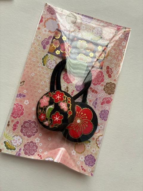 ハンドメイド ヘアゴム くるみボタン 和柄 2.7ミリ < 女性ファッション ハンドメイド ヘアゴム くるみボタン 和柄 2.7ミリ < 女性ファッションの