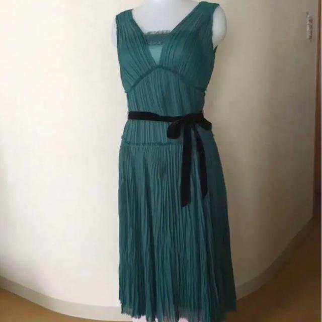 ロペ ROPE エメラルドグリーン ワンピース M < ブランド ロペ ROPE エメラルドグリーン ワンピース M < ブランドの