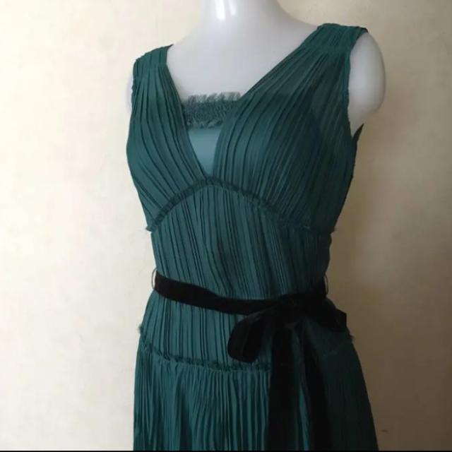 ロペ ROPE エメラルドグリーン ワンピース M < ブランド ロペ ROPE エメラルドグリーン ワンピース M < ブランドの