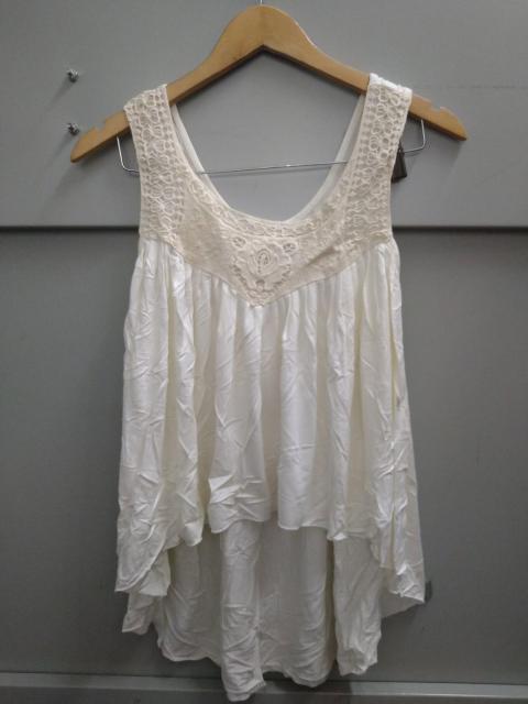 LIP SERVICE^Ngbv   uh 