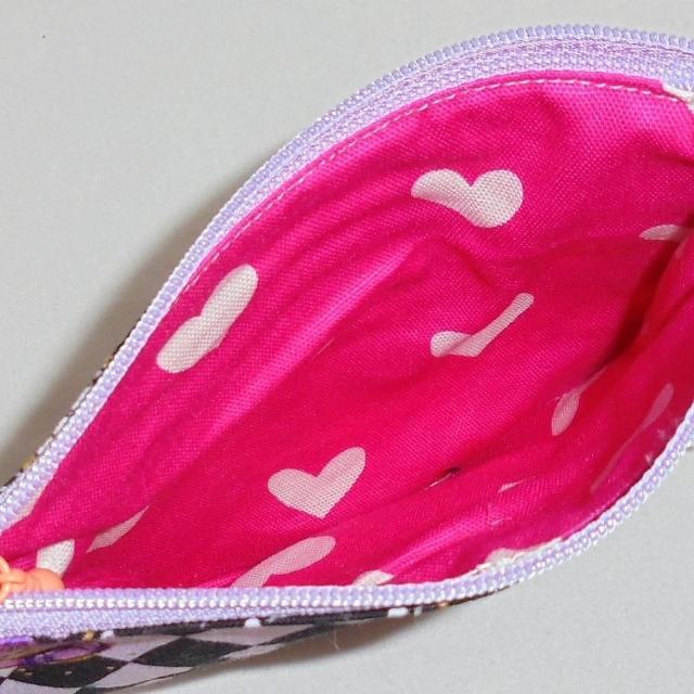 ◆不思議の国のアリス◆ティーカップ型ファスナーポーチ【15p幅】 < 女性ファッション  ◆不思議の国のアリス◆ティーカップ型ファスナーポーチ【15p幅】 < 女性ファッションの